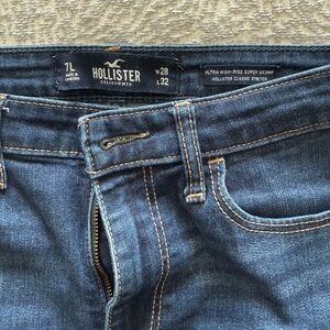 Hollister Dark Blue Skinny Jeans